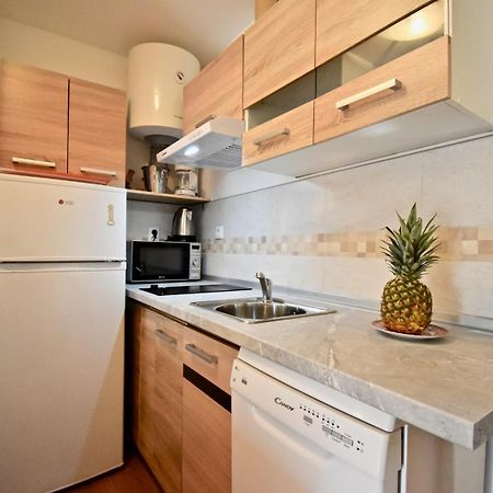 Holiday Apartments Медулин Экстерьер фото
