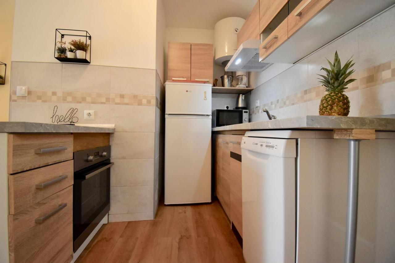 Holiday Apartments Медулин Экстерьер фото
