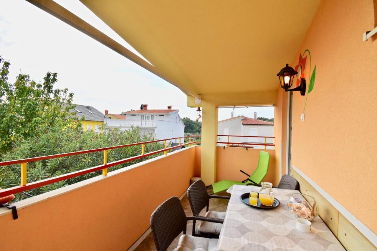 Holiday Apartments Медулин Экстерьер фото