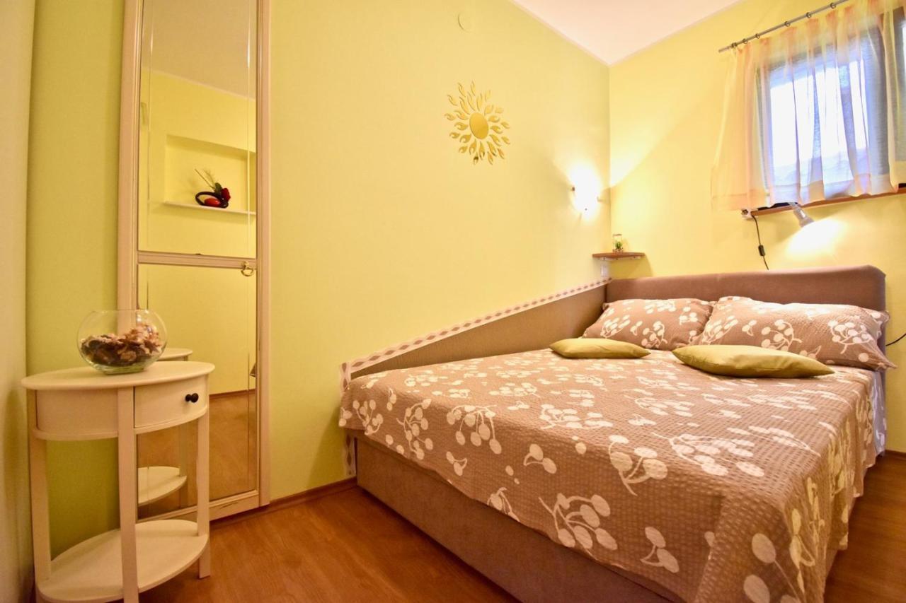 Holiday Apartments Медулин Экстерьер фото
